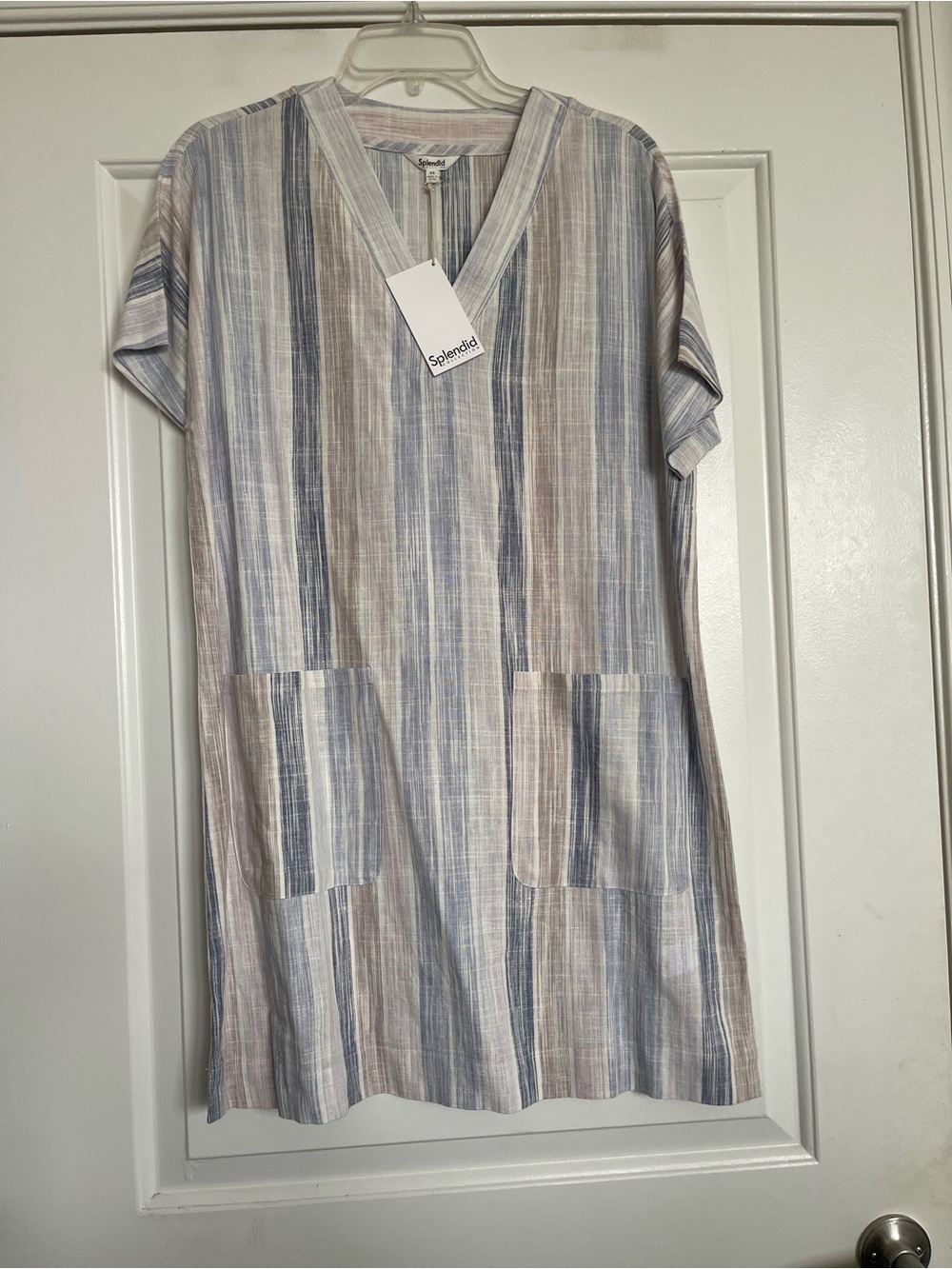 Splendid V-Neck Short Sleeve Linen Dress